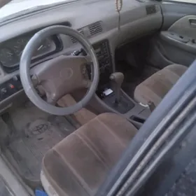 Toyota Camry 1999