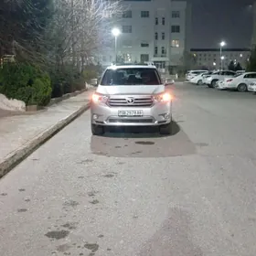 Toyota Highlander 2012