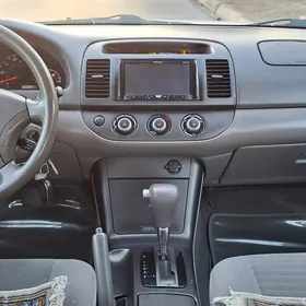 Toyota Camry 2005