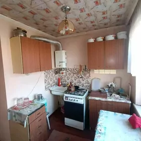 2 комнат 4 этаж