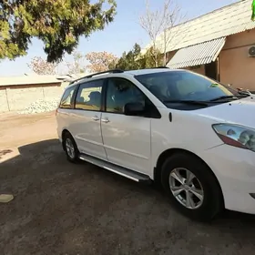 Toyota Sienna 2006