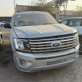 Ford Expedition 2021