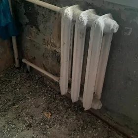 чугунная батарея