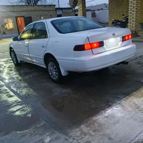 Toyota Camry 1997