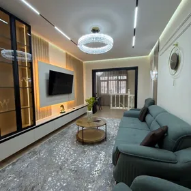 Гаудан В 2 ком 1 этаж люкс