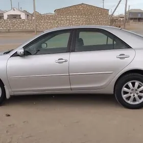 Toyota Camry 2003