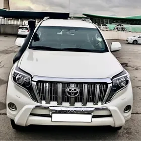 Toyota Land Cruiser Prado 2012
