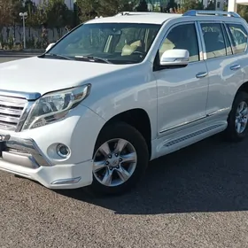Toyota Land Cruiser Prado 2011