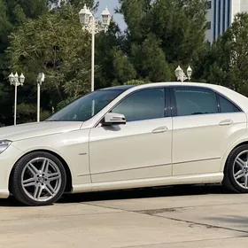 Mercedes-Benz E-Class 2013