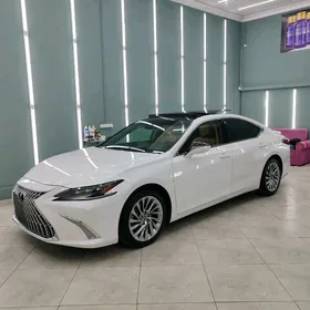 Lexus ES 350 2023