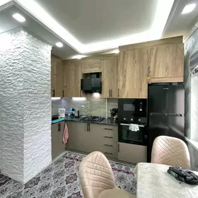 4 ком 110 кв² Мир 7/3 Евро