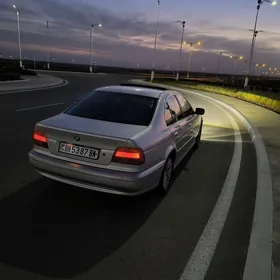 BMW 528 2000