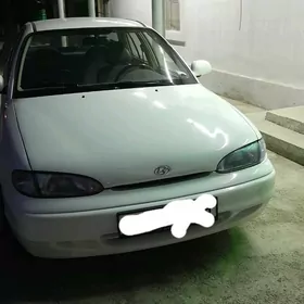 Hyundai Accent 1995