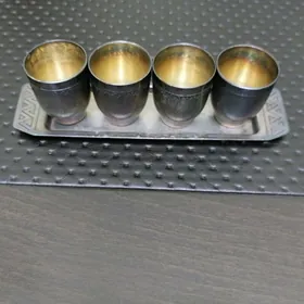 Продаются мельхиоровые стопки