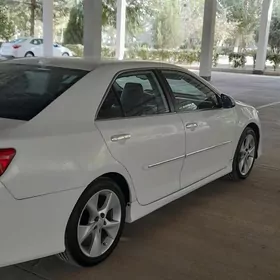 Toyota Camry 2011