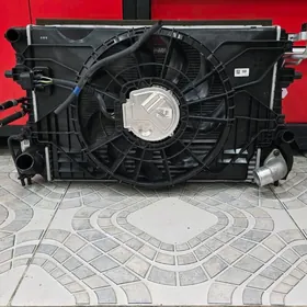 Kona Radiator wentilyator 2023