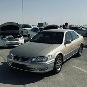 Toyota Camry 1998