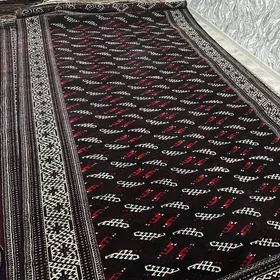 Turkmen haly dokalan