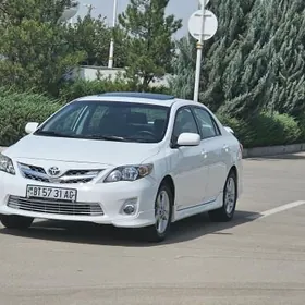 Toyota Corolla 2012