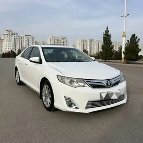 Toyota Camry 2012