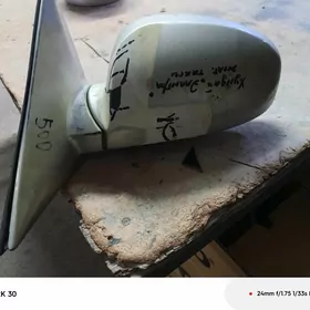 боковое зеркало