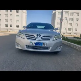 Toyota Camry 2011