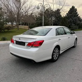 Toyota Avalon 2011