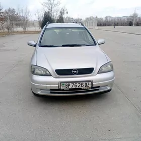 Opel Astra 2000