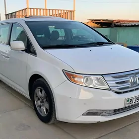 Toyota Sienna 2012