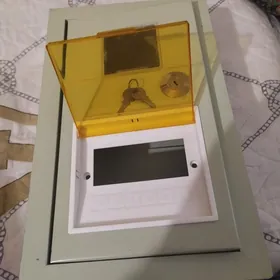 щит для счётчика новый