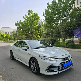 Toyota Camry 2018