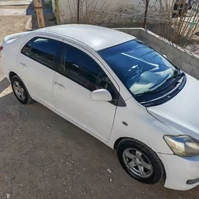 Toyota Yaris iA 2006