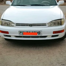 Toyota Camry 1993