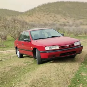 Nissan Primera 1994