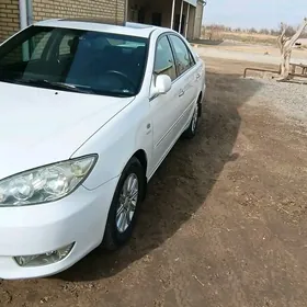 Toyota Camry 2005