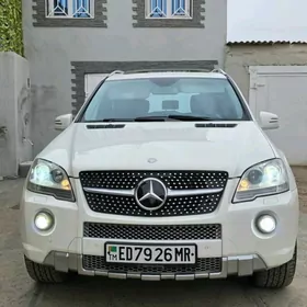 Mercedes-Benz ML350 2010