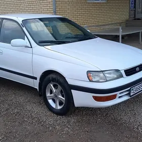 Toyota Corona 1995
