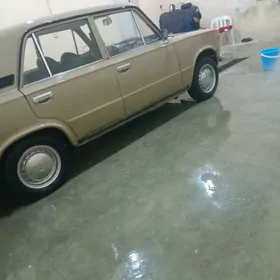 Lada 2104 1984
