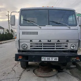 Kamaz 5320 1990