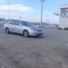 Toyota Camry 2005