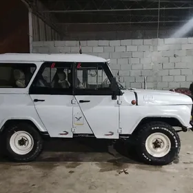 UAZ 469 1999