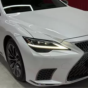 Lexus LS 500 2022