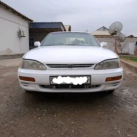 Toyota Camry 1993