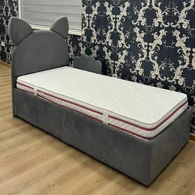 Кроватка детская