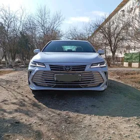 Toyota Avalon 2020