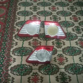 yzky bagaž karolla fara 2012