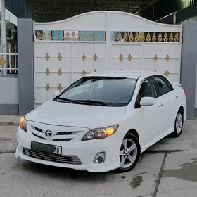 Toyota Corolla 2011