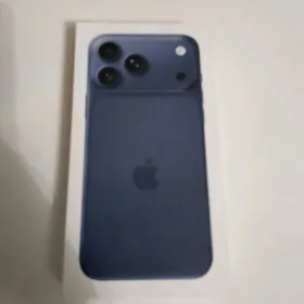 Satlyk IPhone 17 pro max