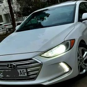 Hyundai Elantra 2016