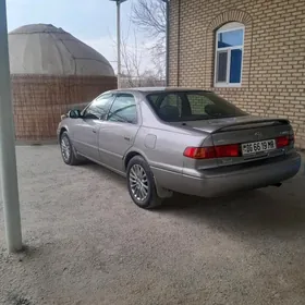 Toyota Camry 1997